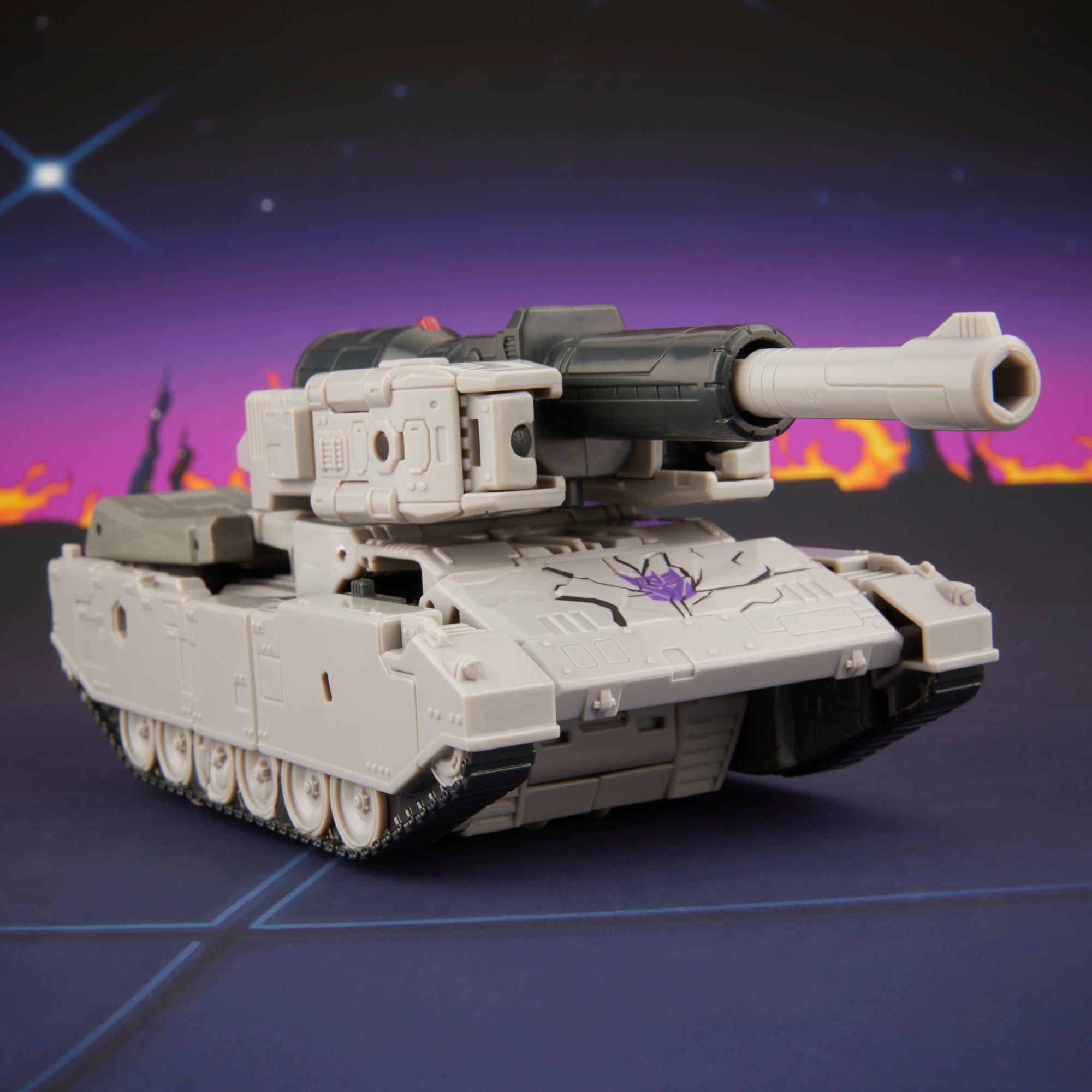 Transformers Studio Series MTMTE Collection The Transformers: The Movie Leader Class Megatron